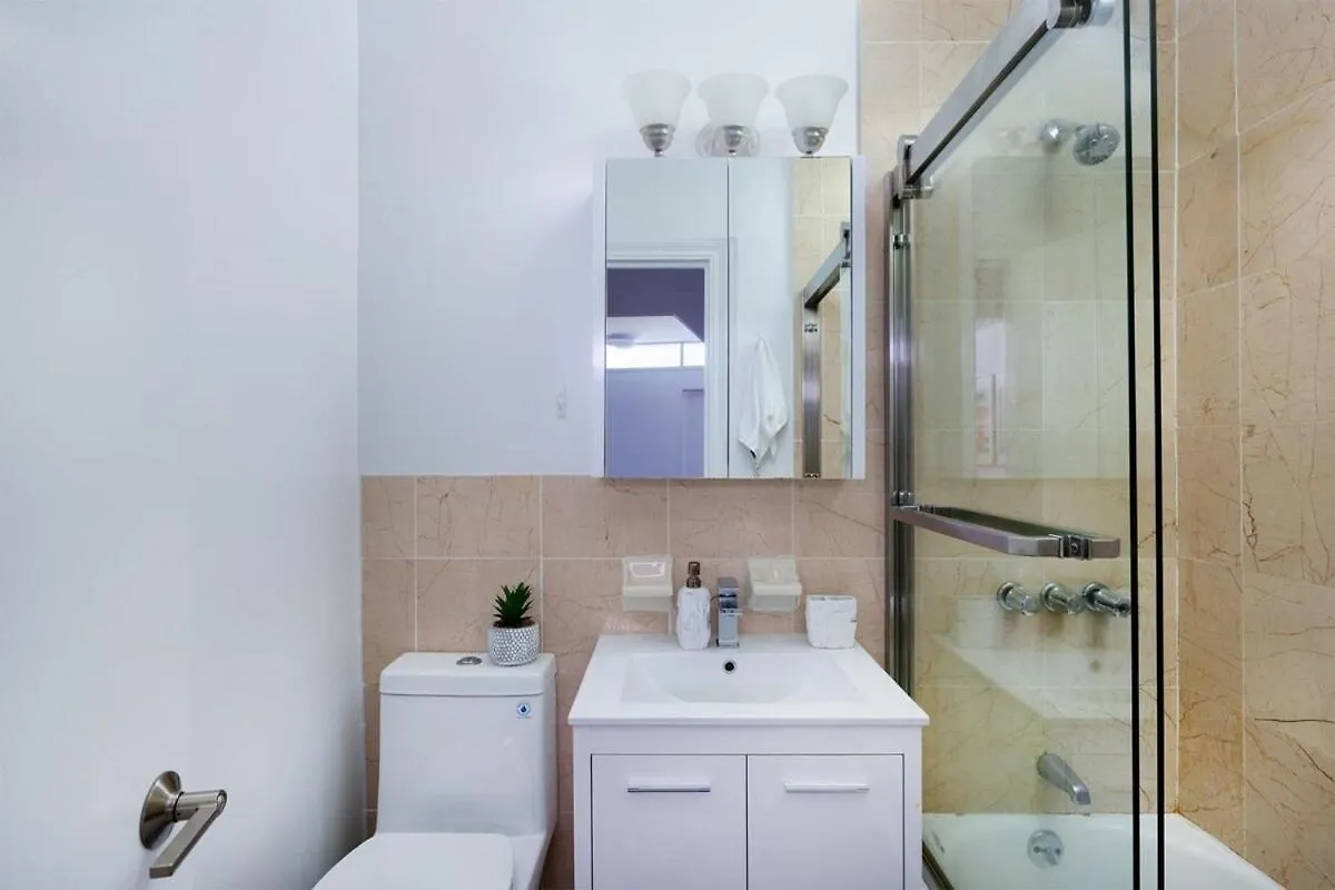 شقة 444-3A Newly Renovated 1Br - Elevator Building نيو يورك